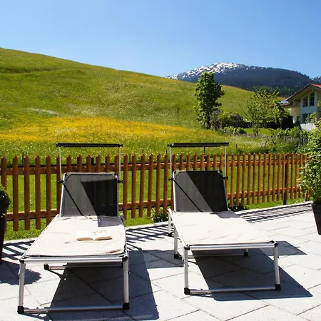 Apartman Fontain's Hus *