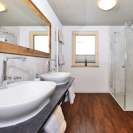 Apartman Fontain's Hus *